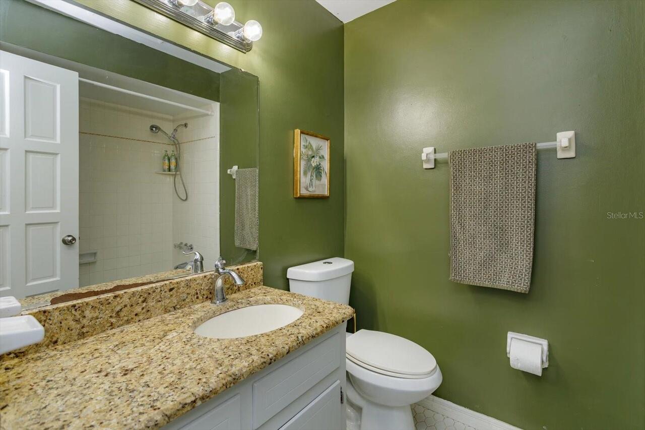 Listing Photo 22