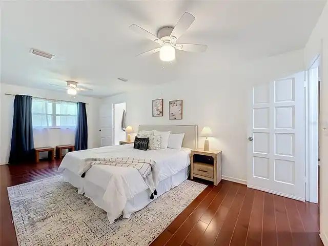 Listing Photo 17