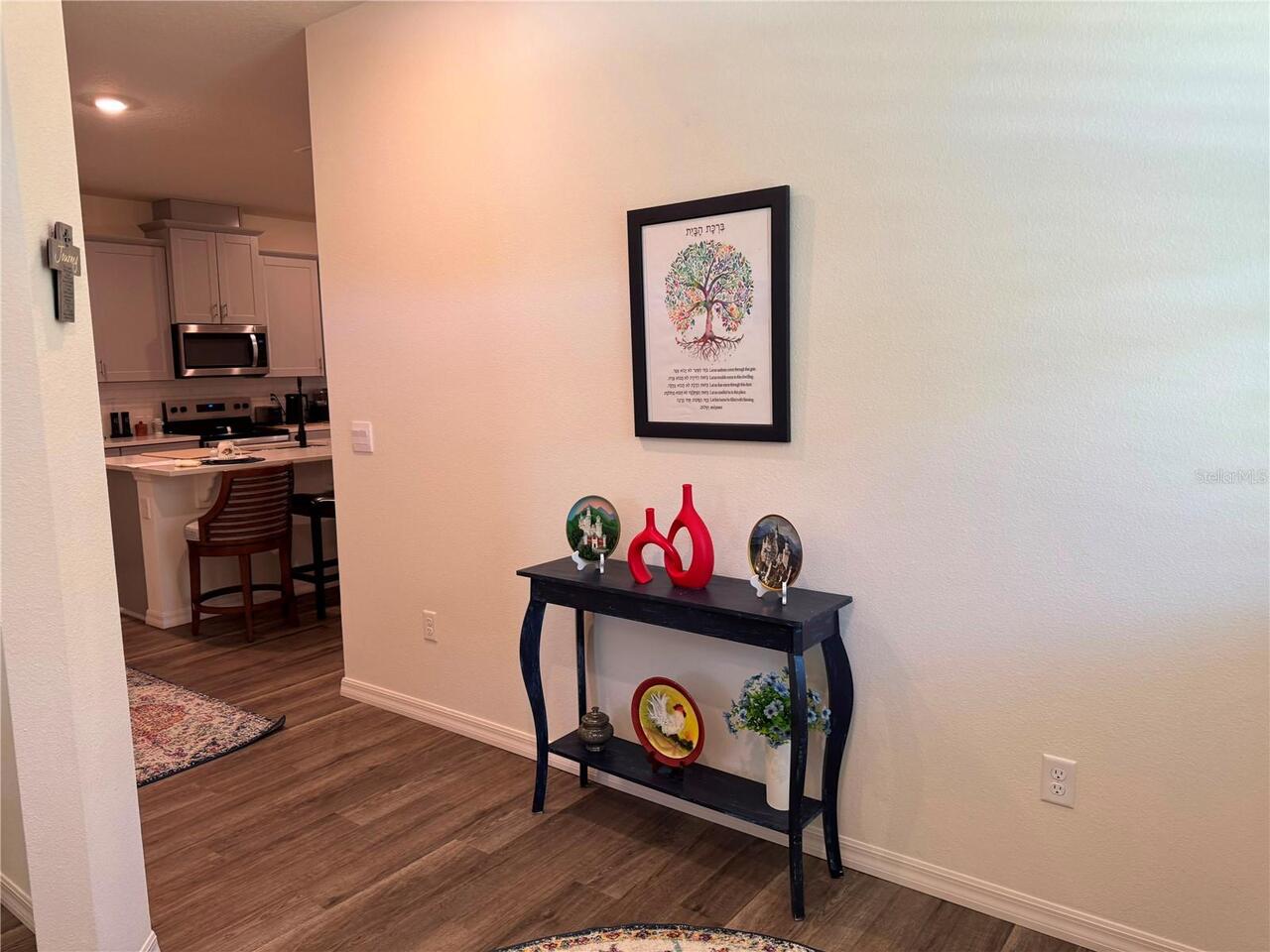 Listing Photo 10