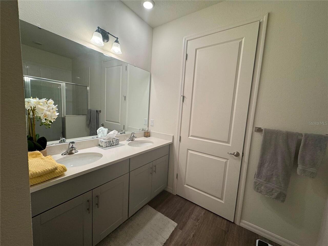 Listing Photo 12