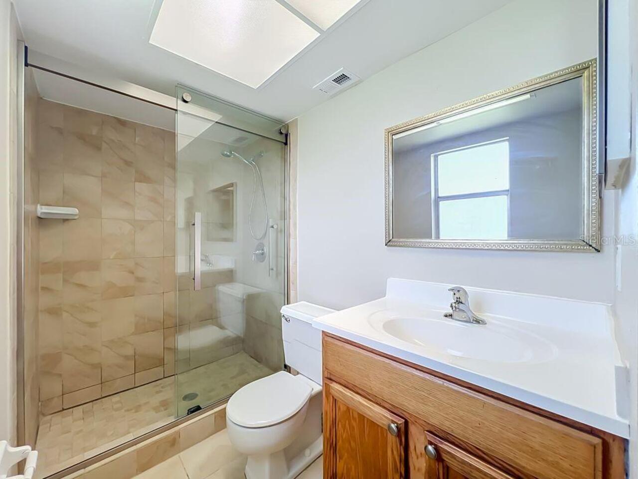 Listing Photo 28