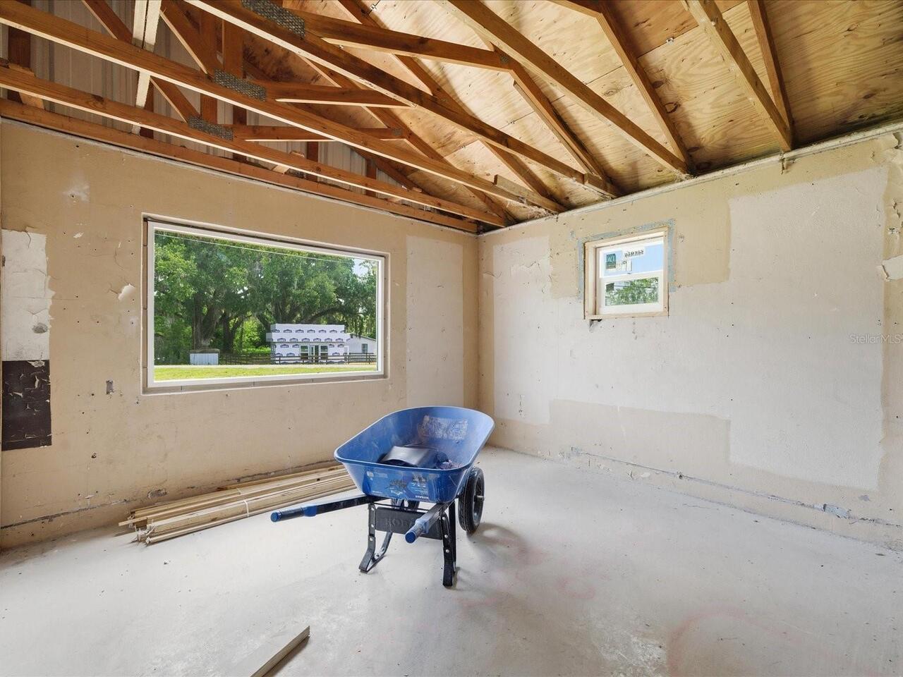 Listing Photo 15