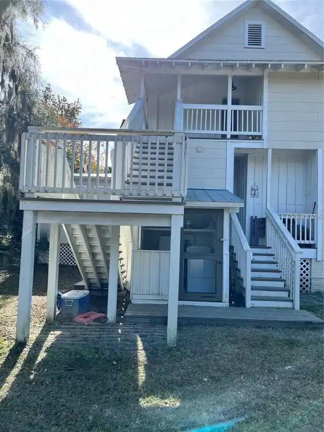 Listing Photo 12