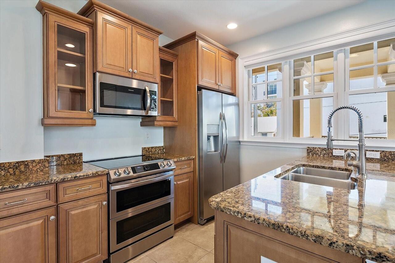 Listing Photo 18