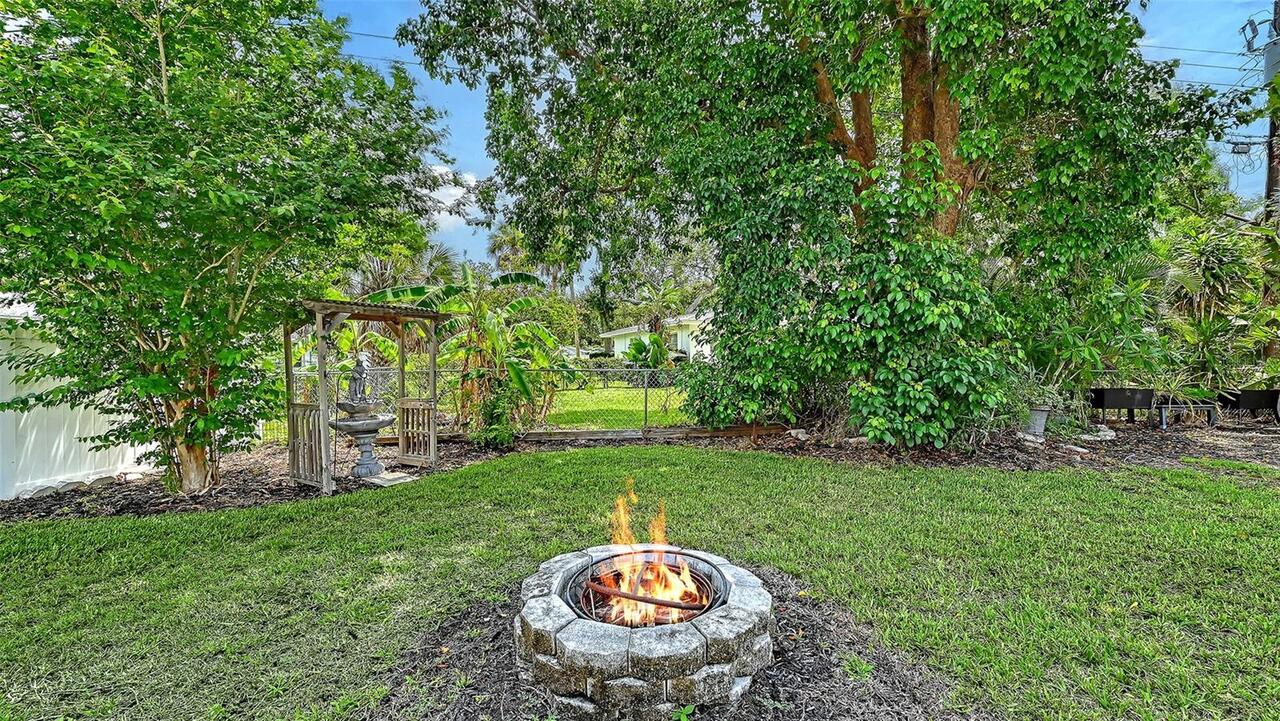 Listing Photo 43