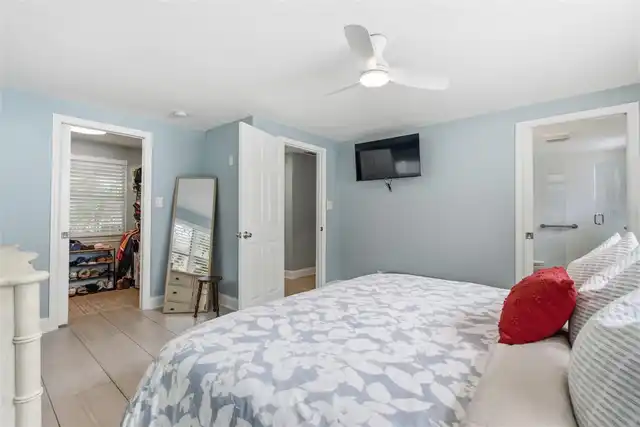Listing Photo 15