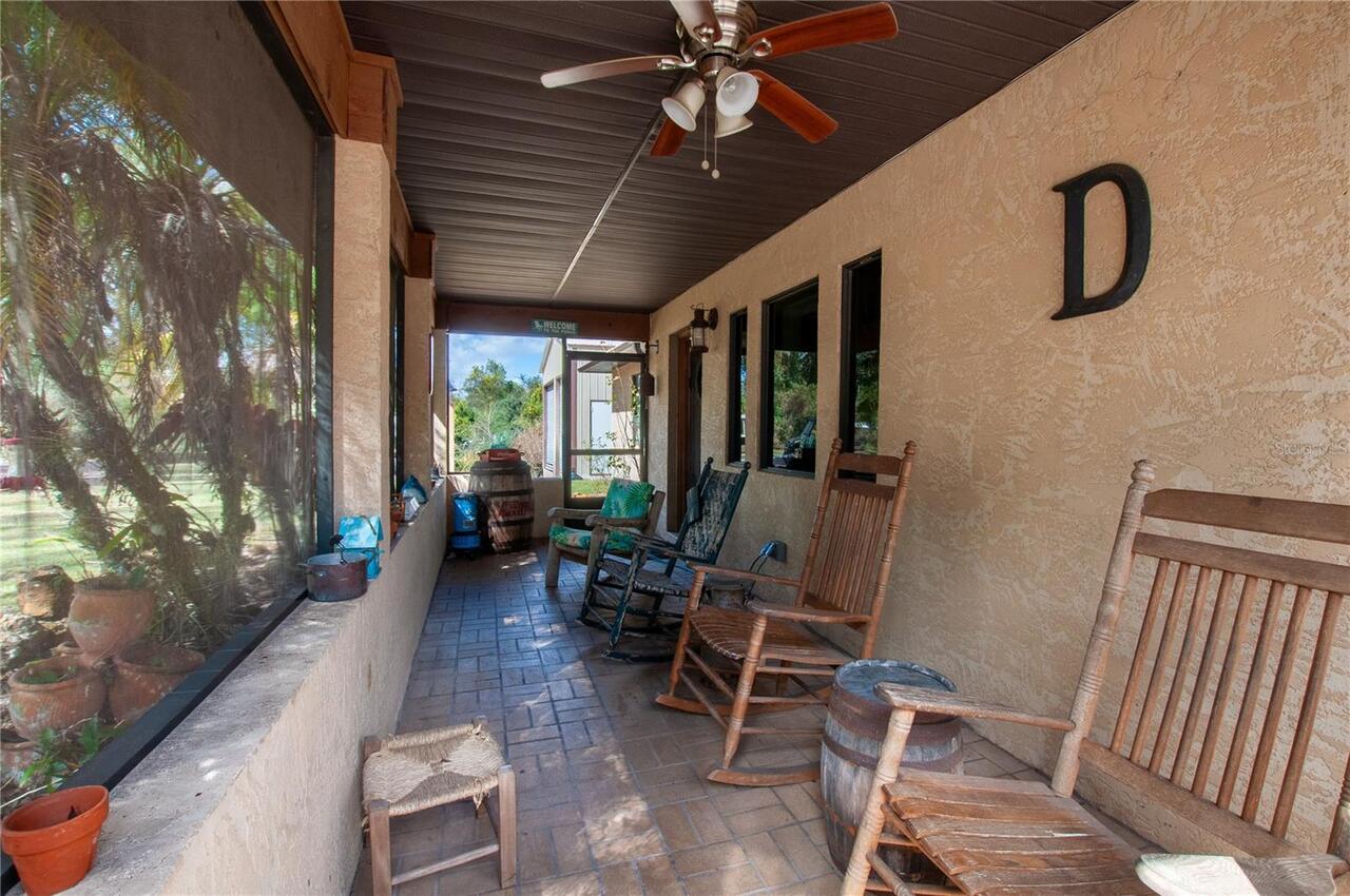 Listing Photo 10