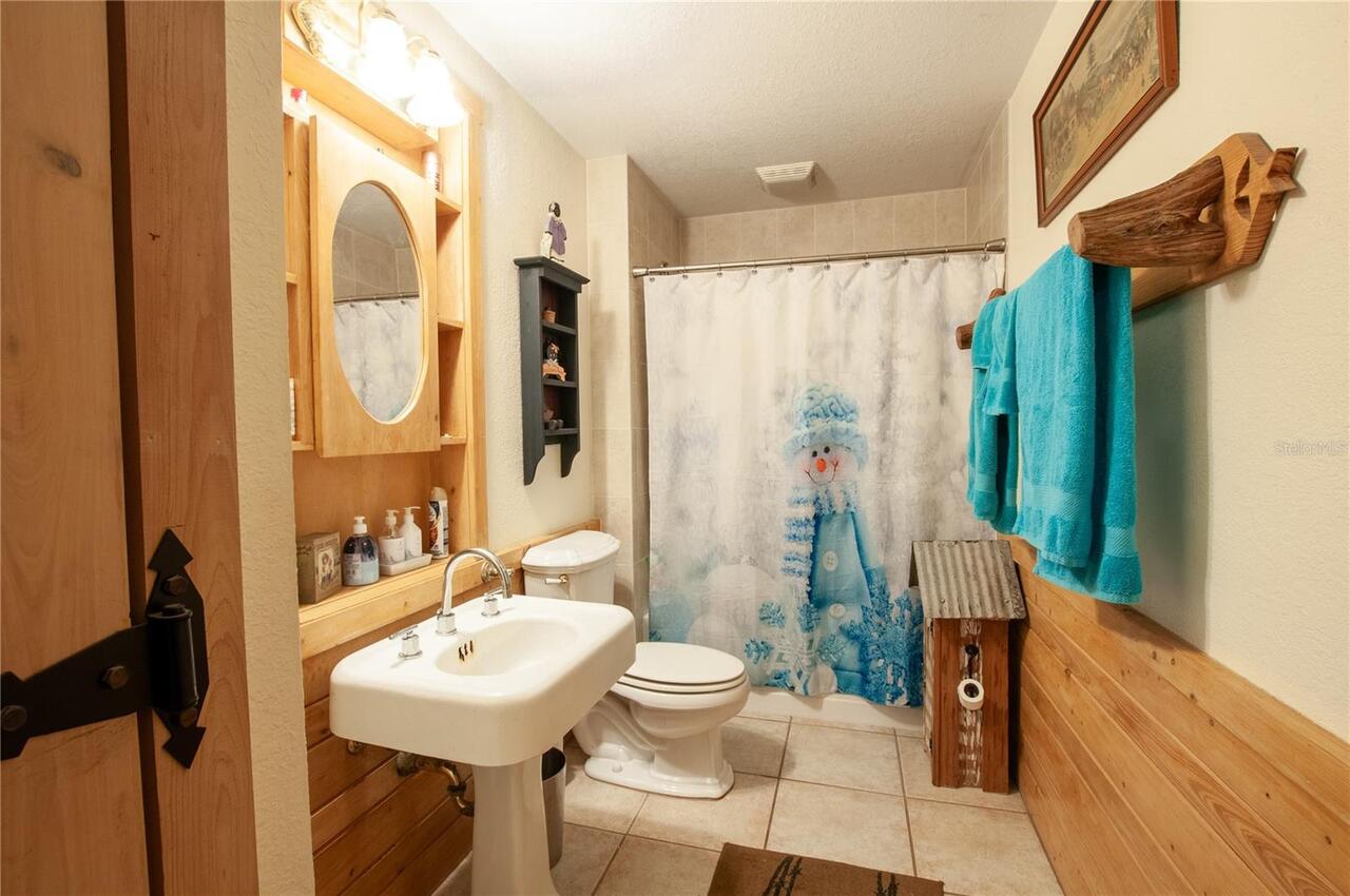 Listing Photo 18