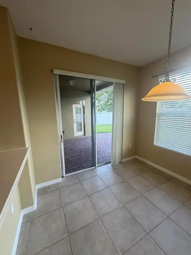 Listing Photo 15