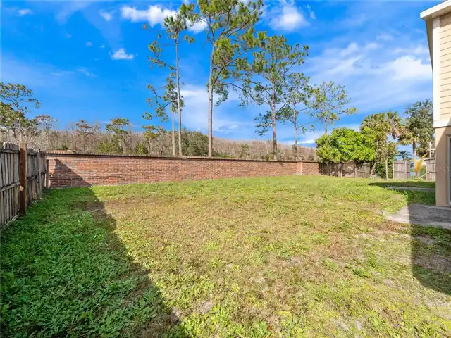 Listing Photo 23