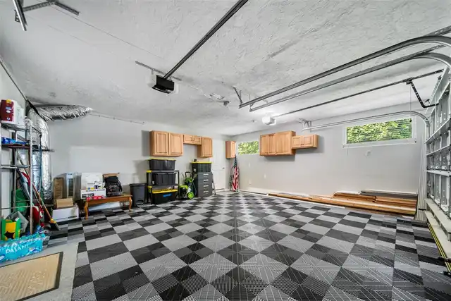 Listing Photo 19