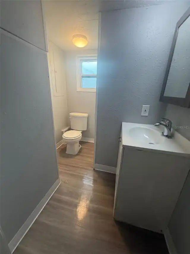 Listing Photo 6