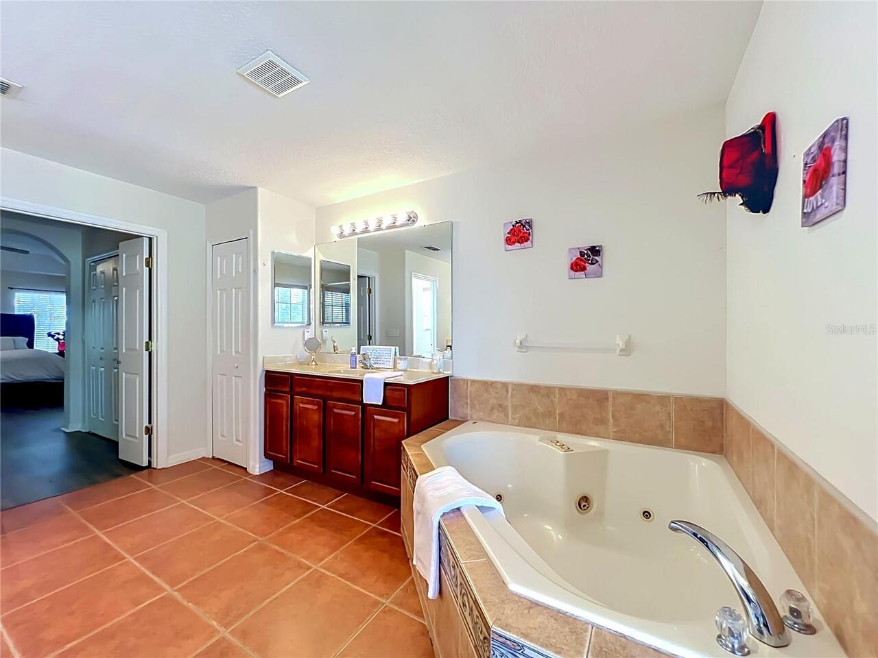 Listing Photo 54
