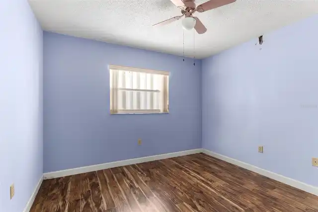 Listing Photo 14