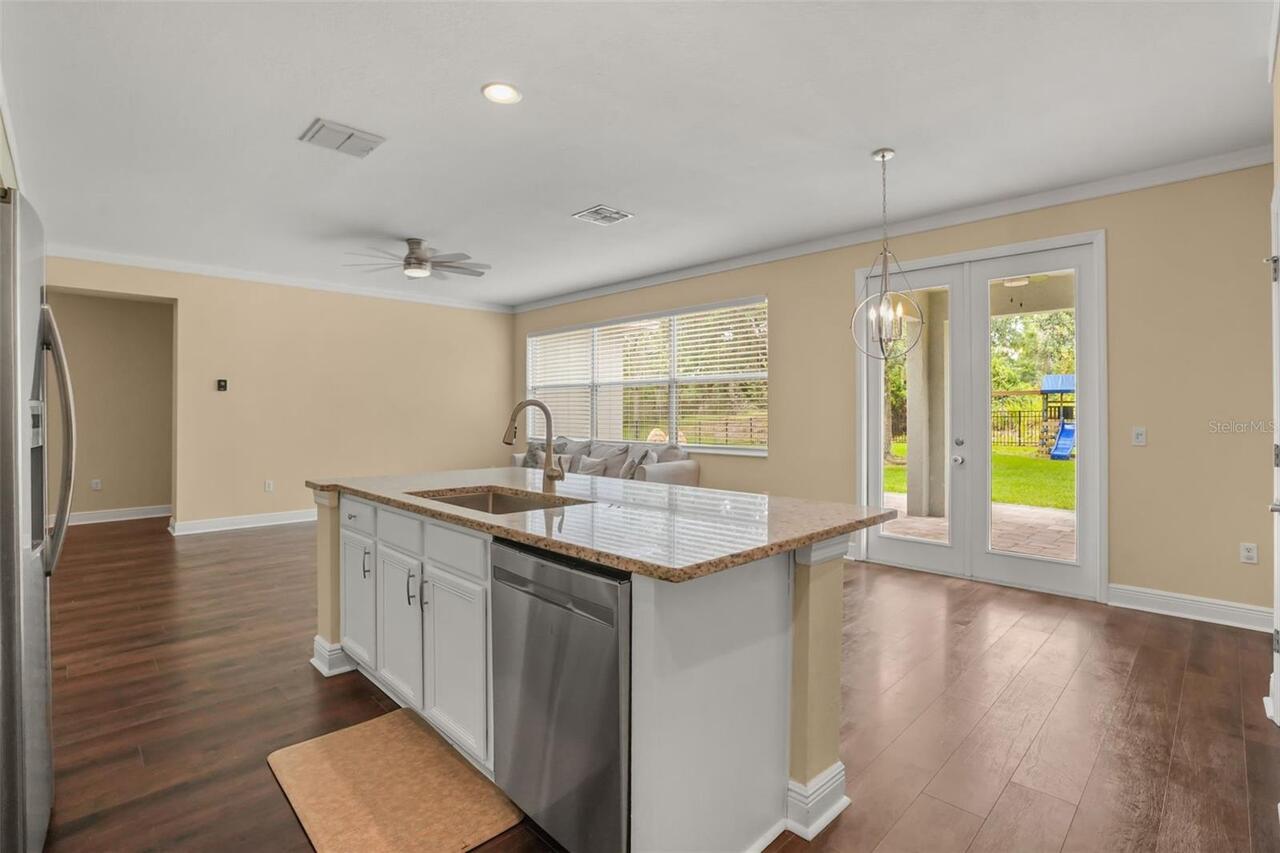 Listing Photo 15
