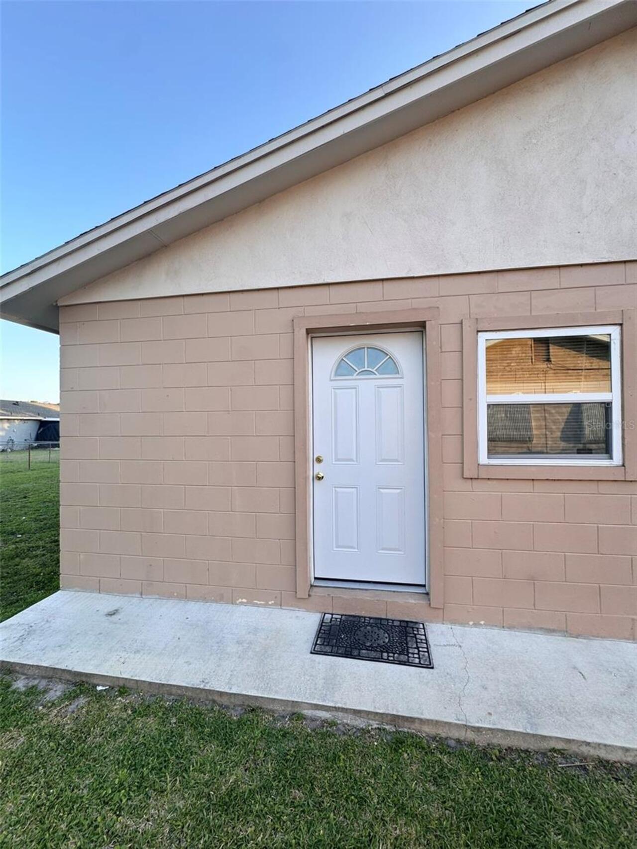 Listing Photo 11