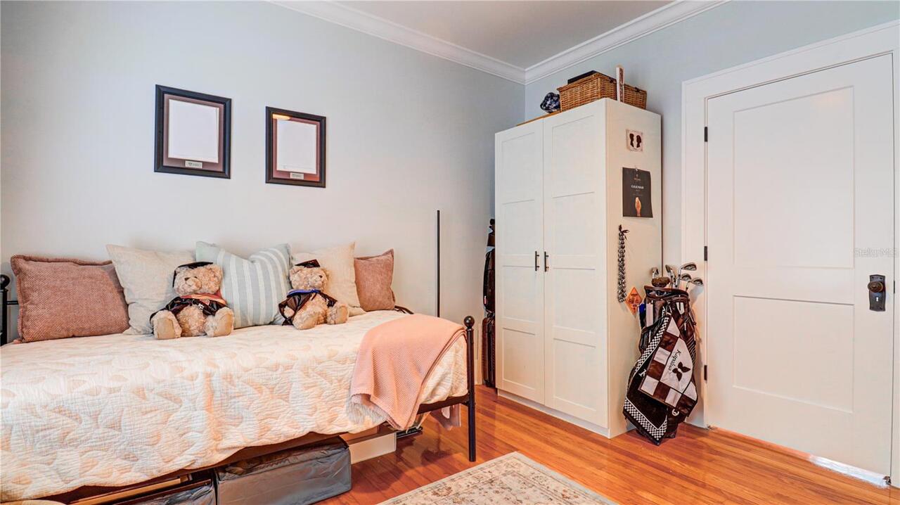 Listing Photo 32