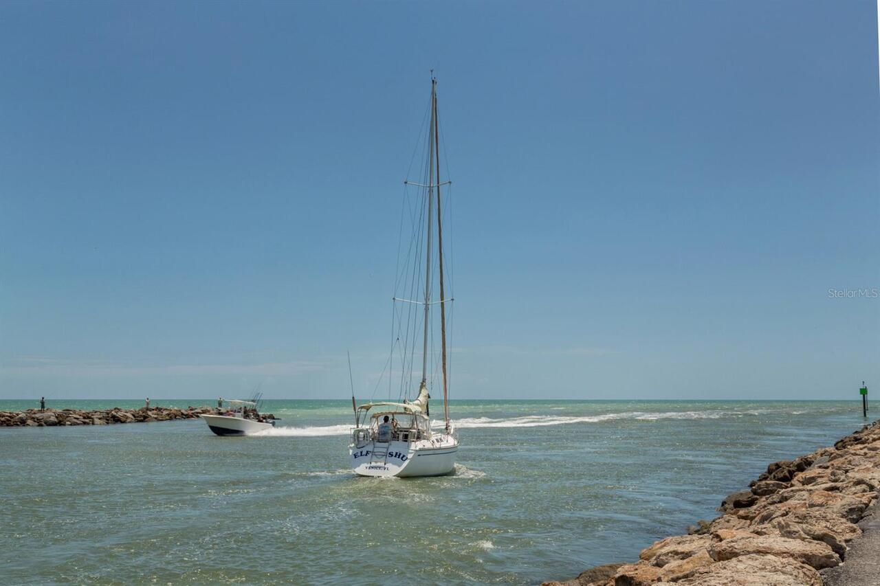 Listing Photo 43