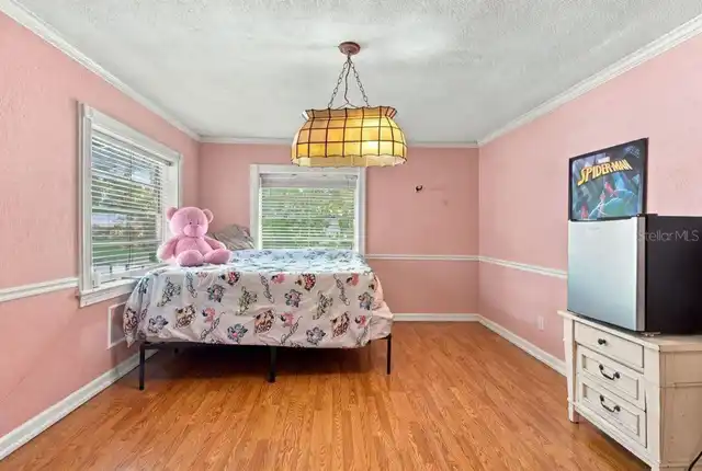 Listing Photo 16