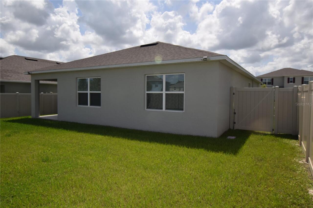 Listing Photo 5