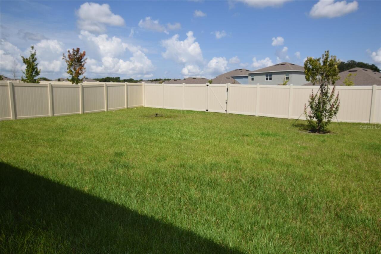 Listing Photo 6