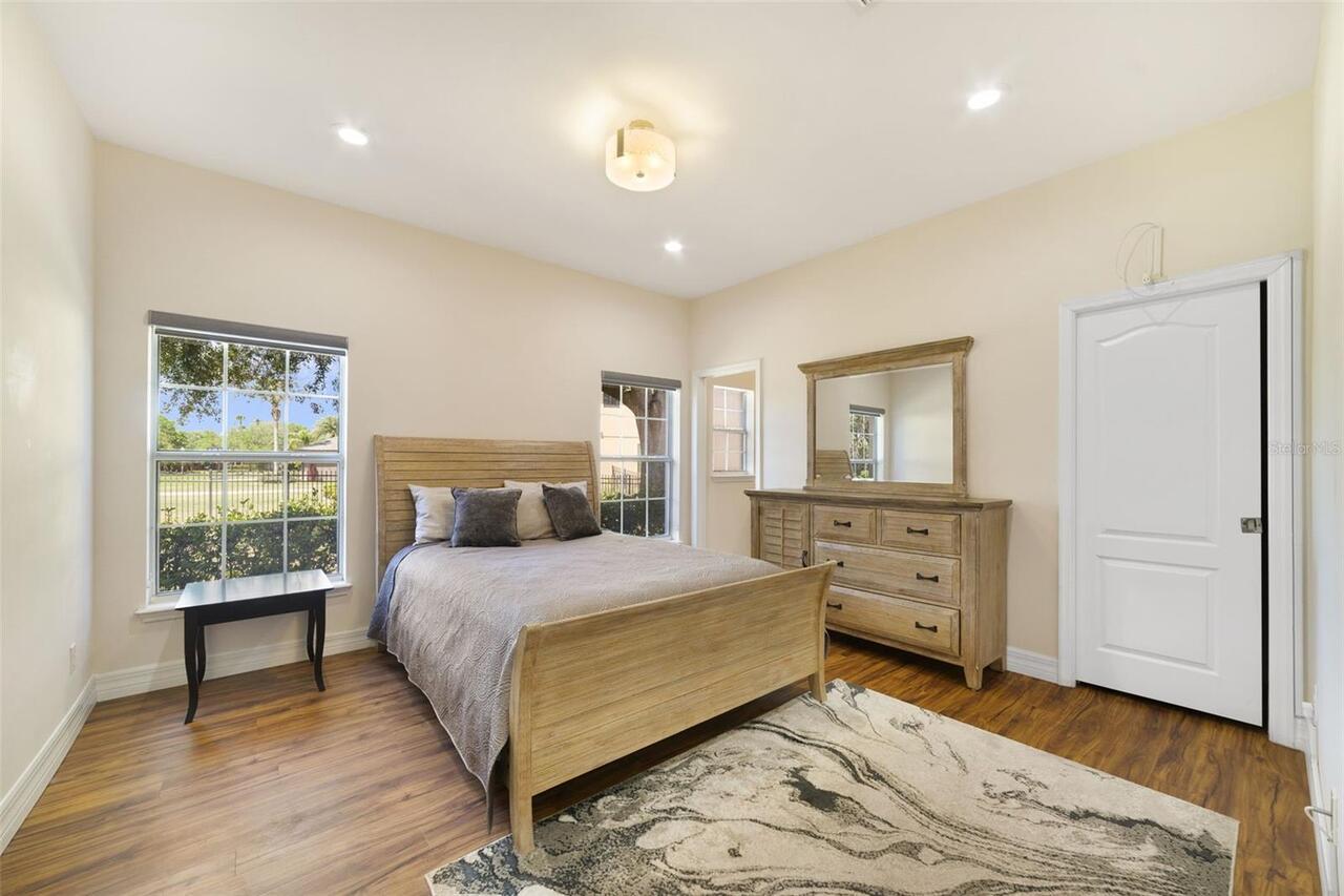 Listing Photo 43