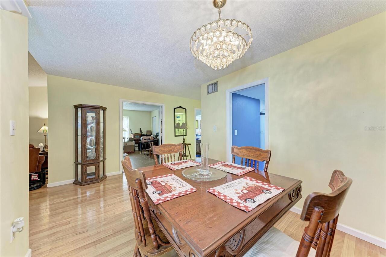 Listing Photo 24