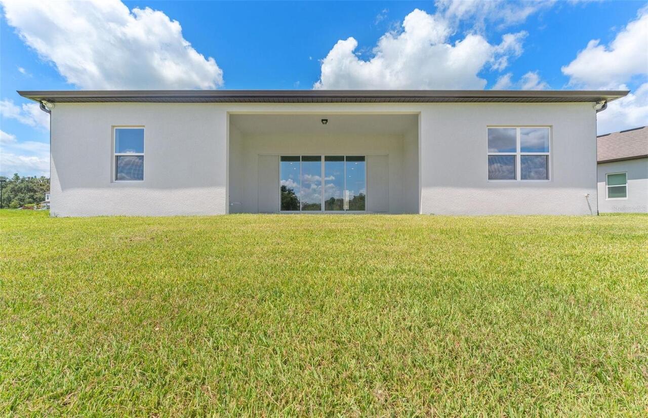 Listing Photo 17