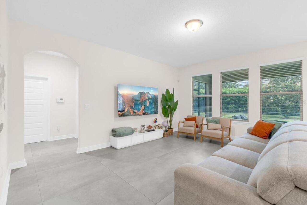 Listing Photo 19