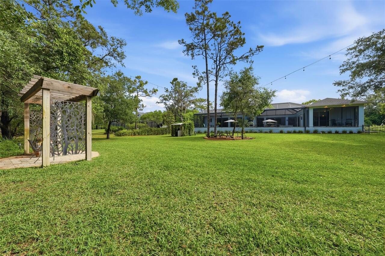 Listing Photo 18