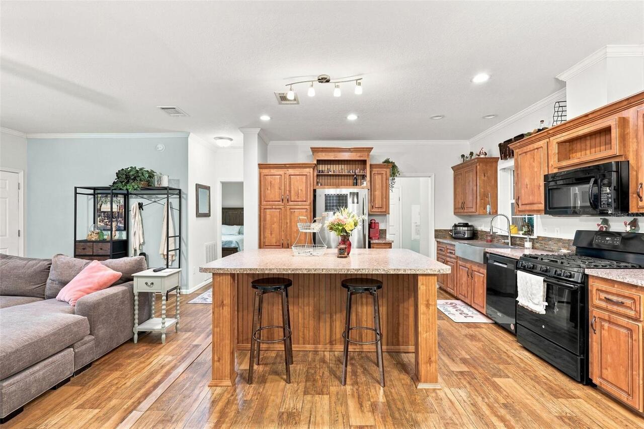 Listing Photo 33