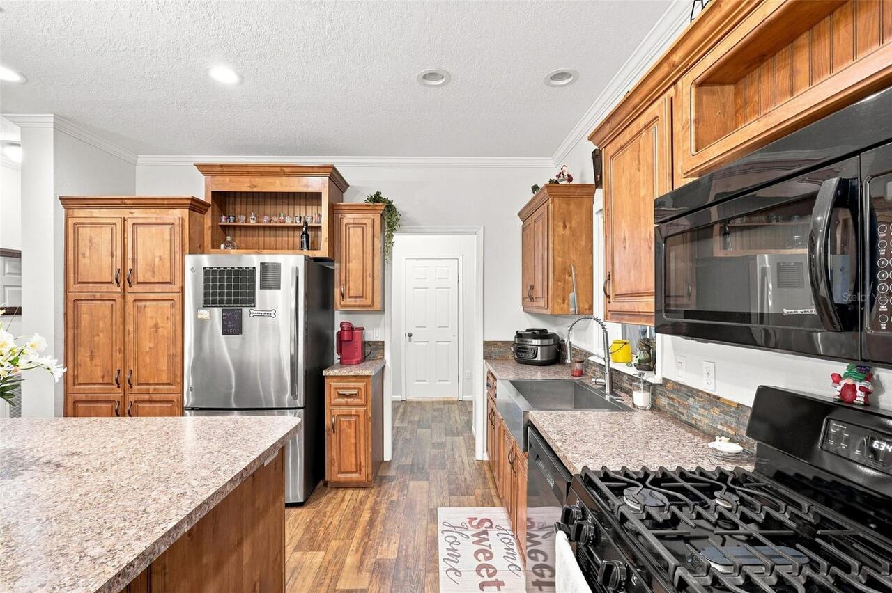 Listing Photo 37