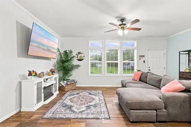 Listing Photo 25