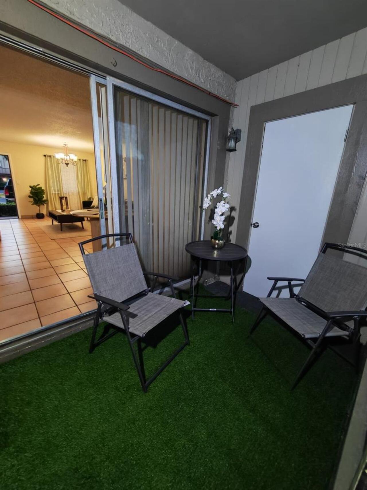 Listing Photo 11