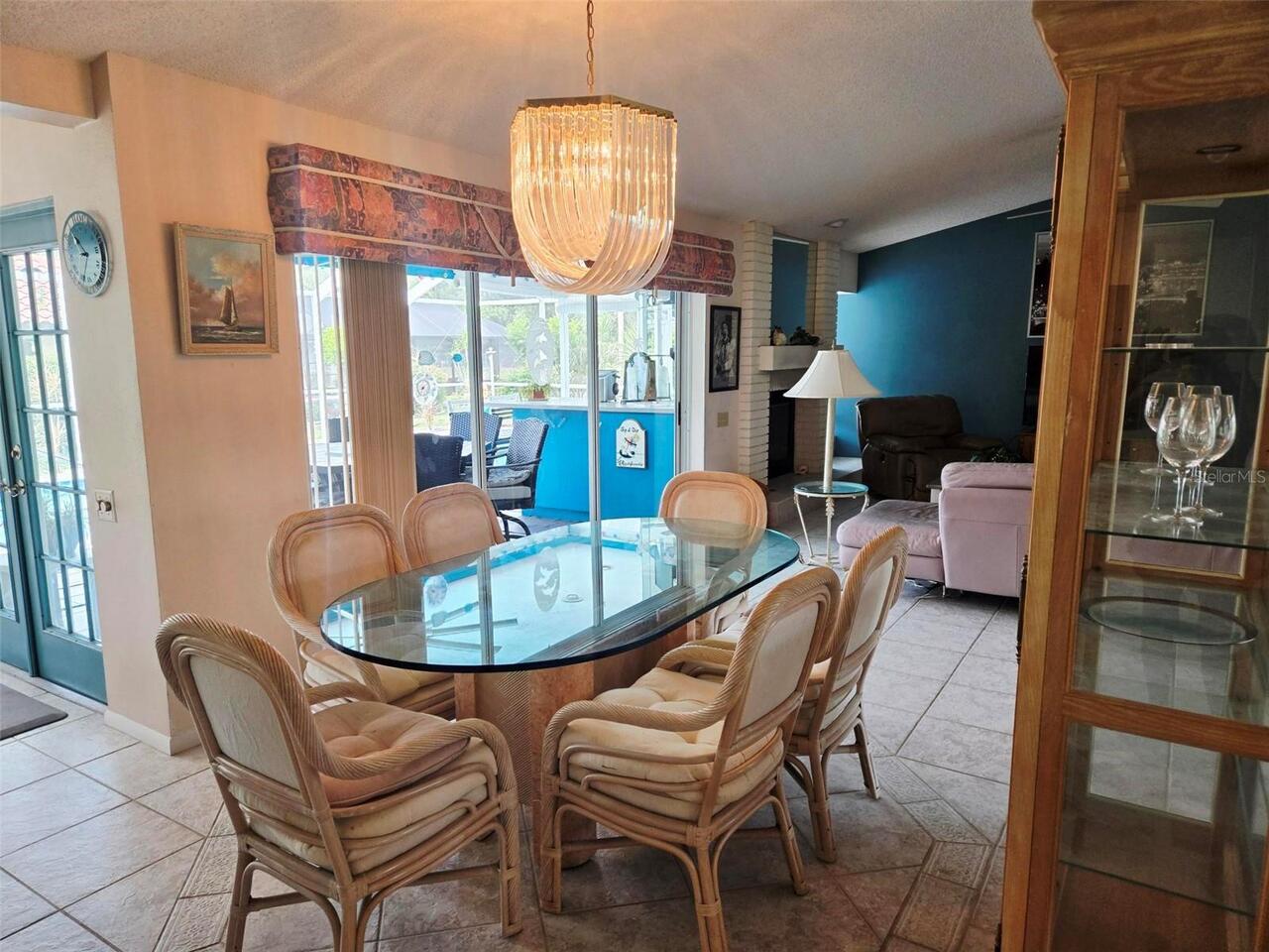 Listing Photo 19