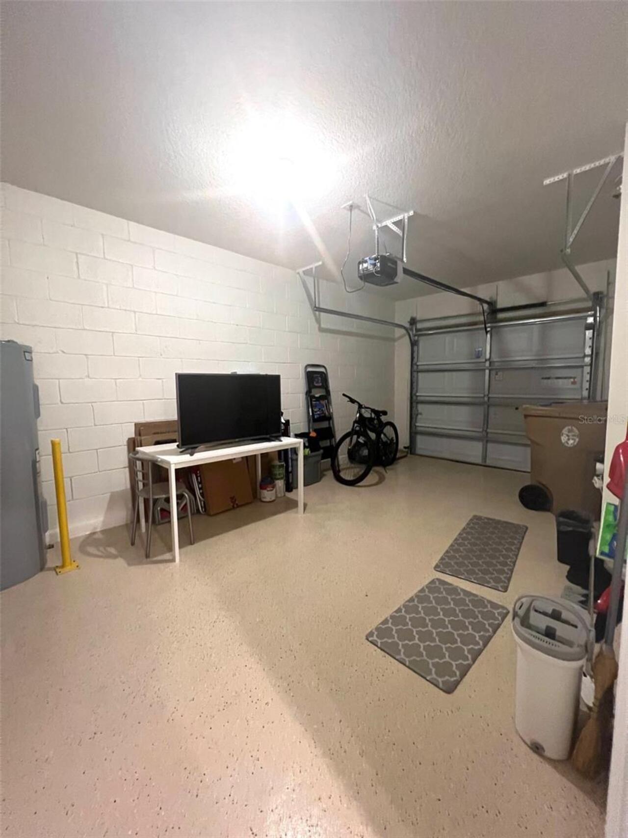 Listing Photo 6