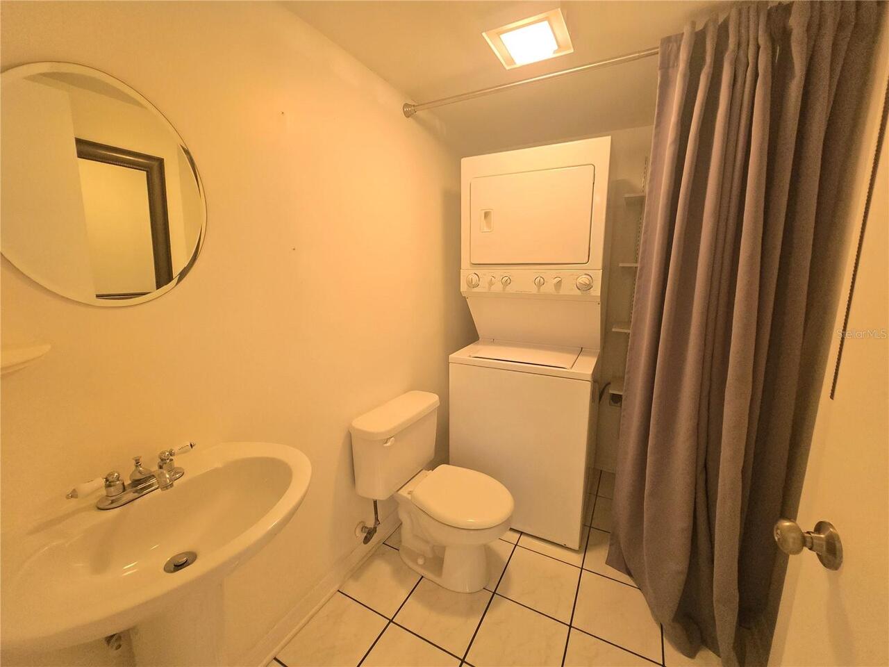 Listing Photo 8