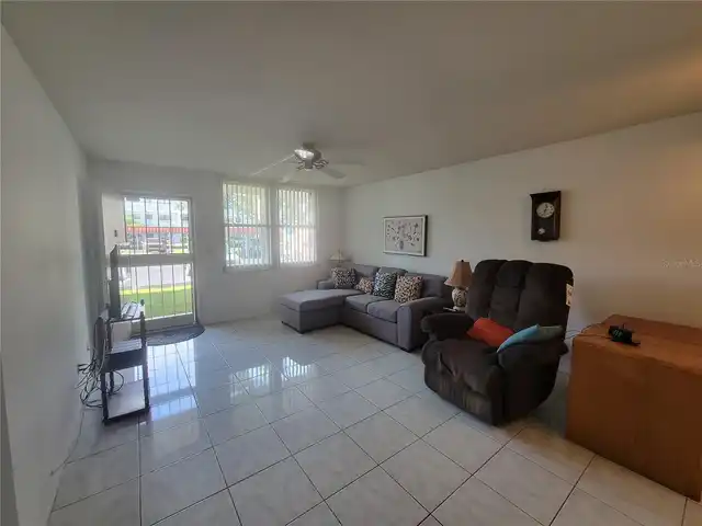 Listing Photo 7