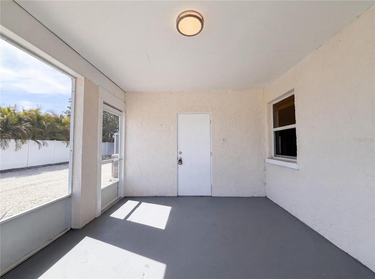 Listing Photo 23