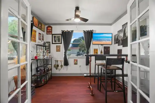 Listing Photo 7