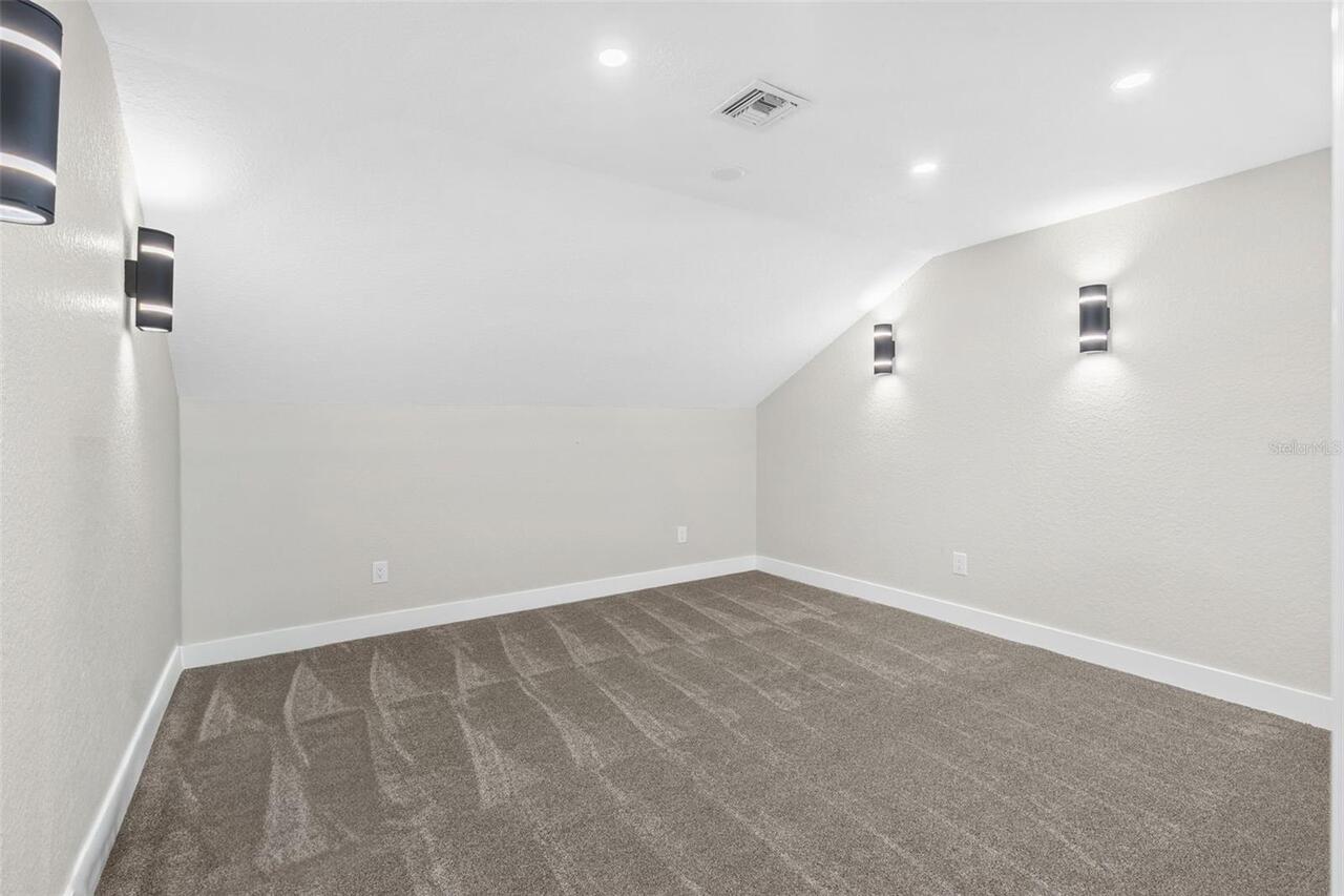 Listing Photo 42