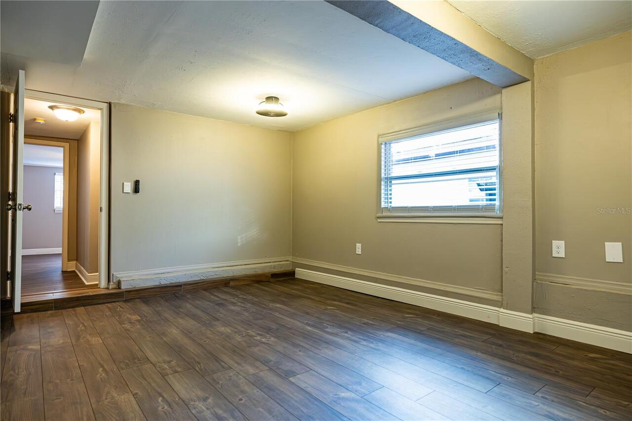 Listing Photo 35