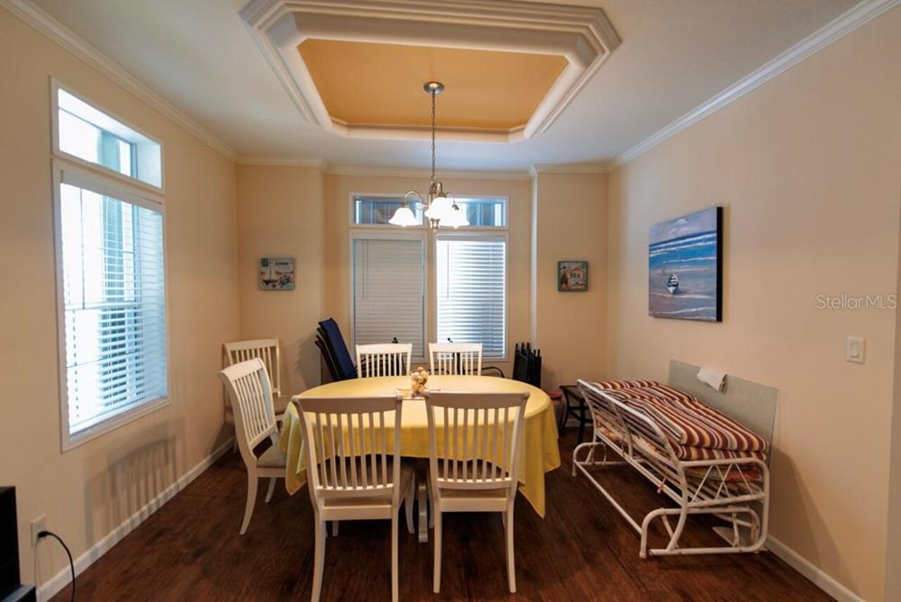 Listing Photo 8