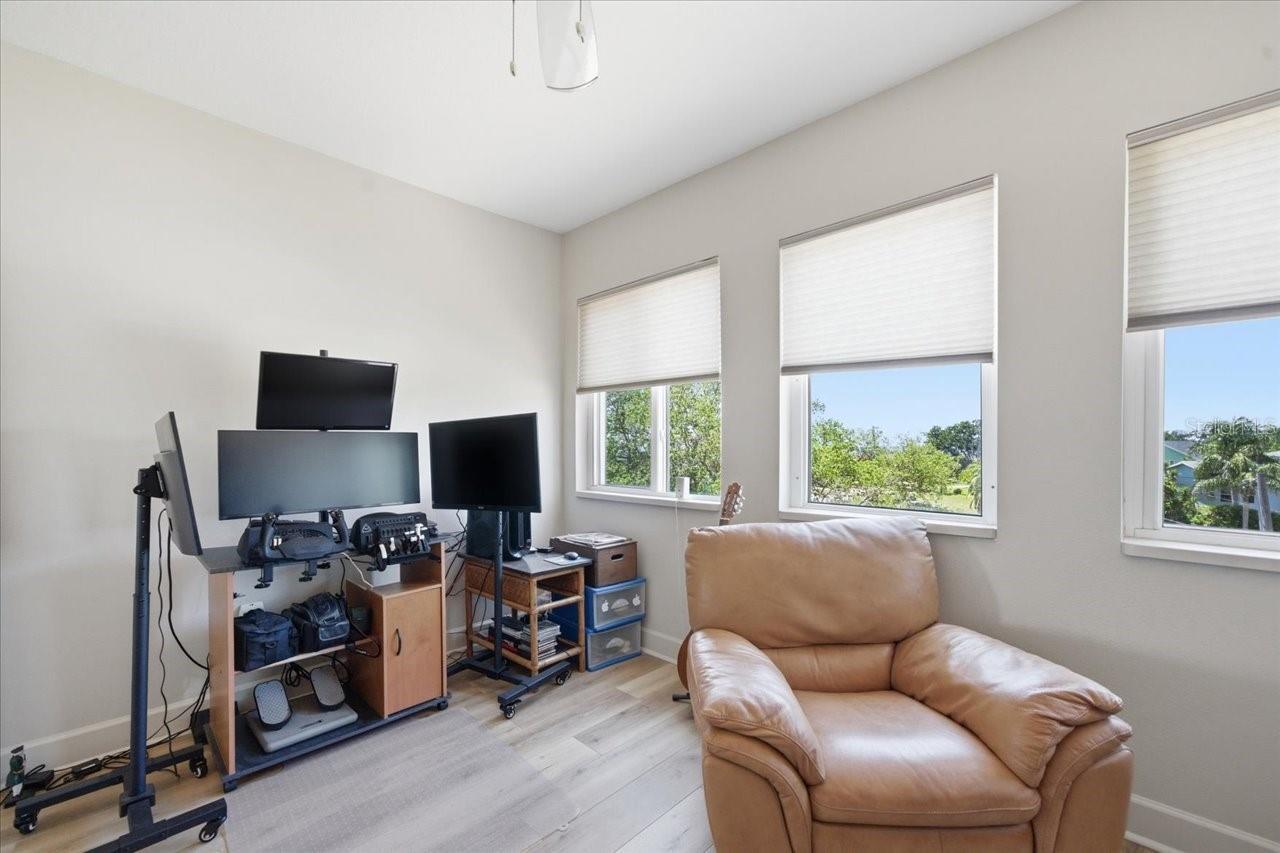 Listing Photo 43
