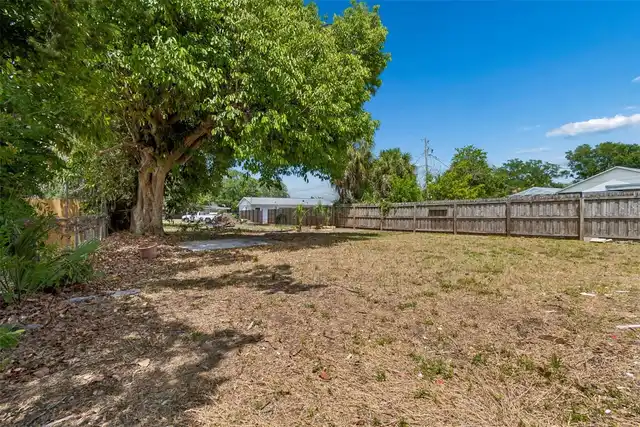 Listing Photo 32