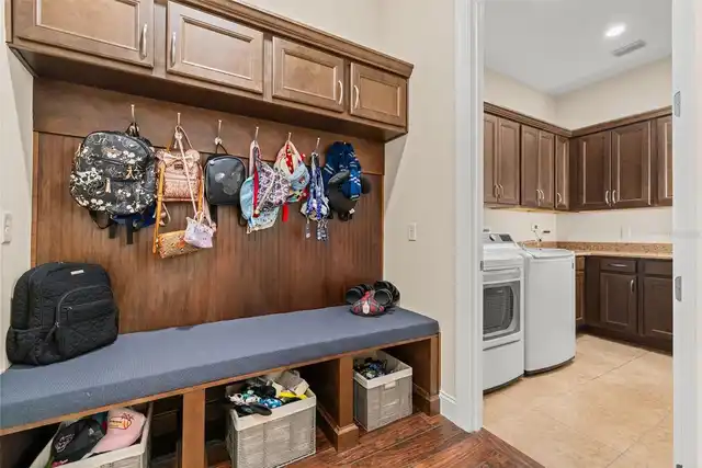 Listing Photo 15