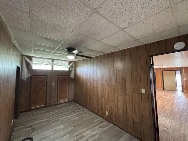 Listing Photo 16