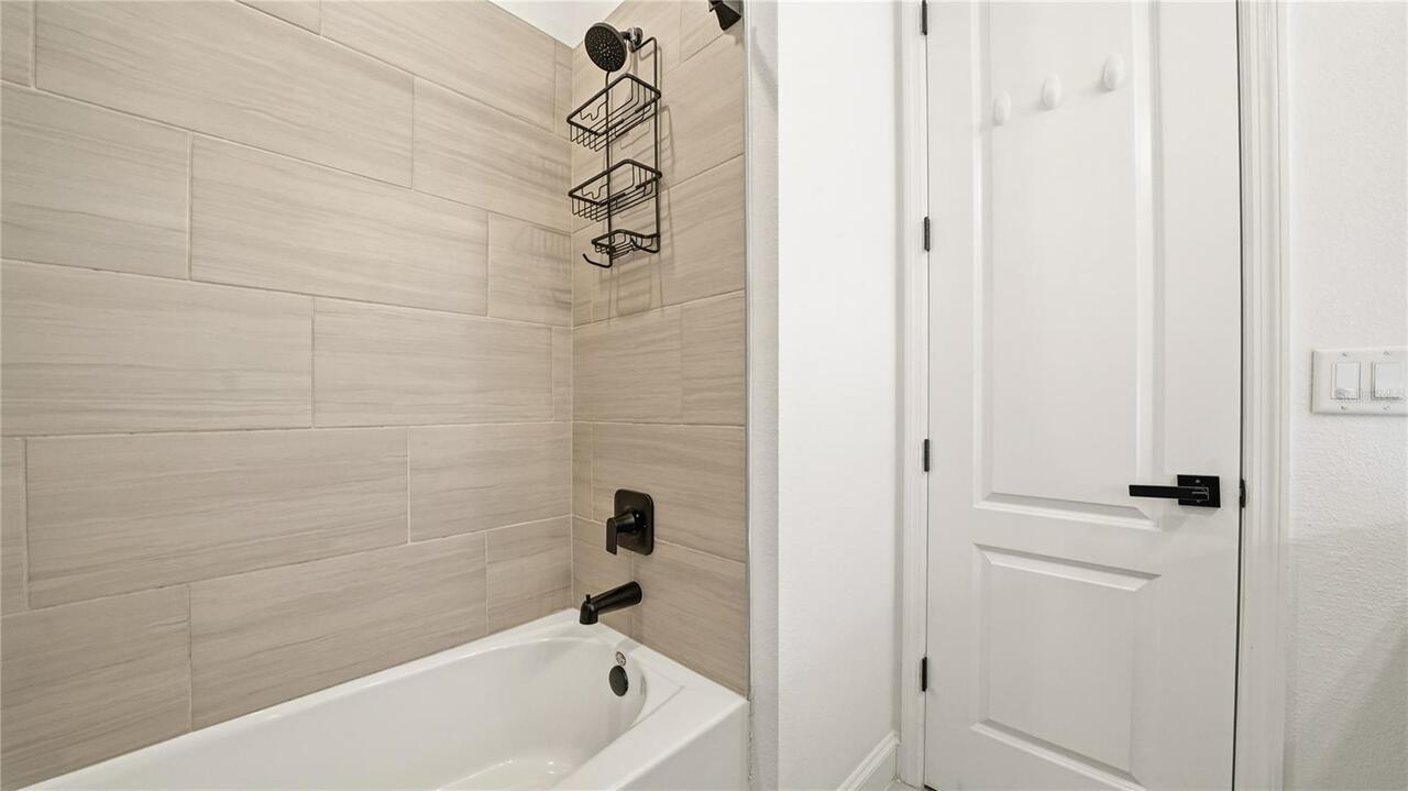 Listing Photo 43