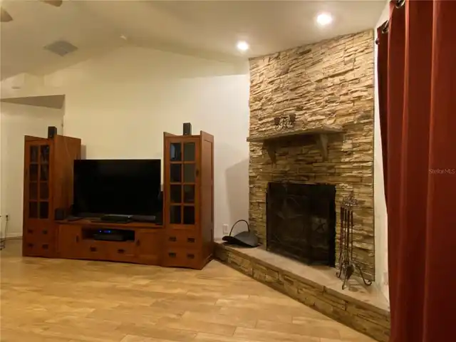 Listing Photo 13