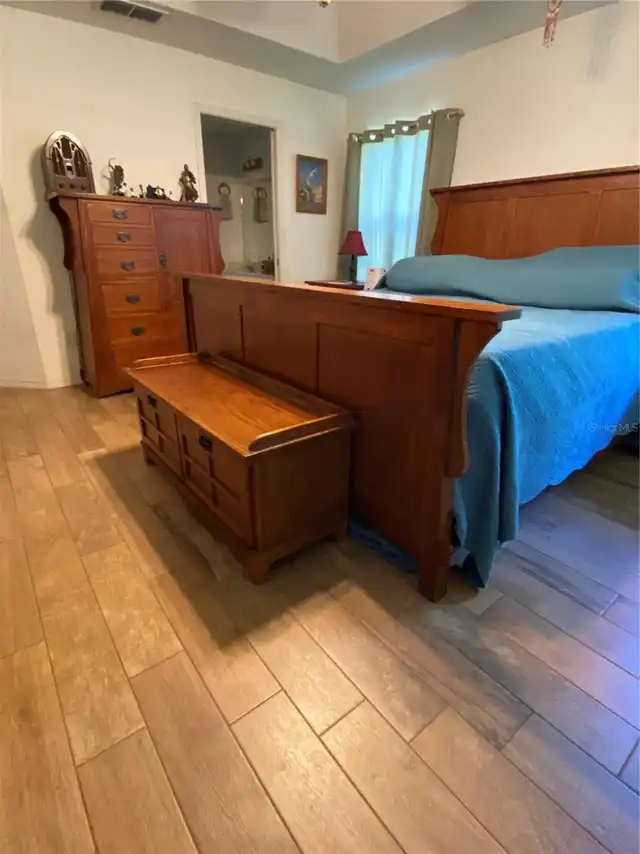 Listing Photo 14